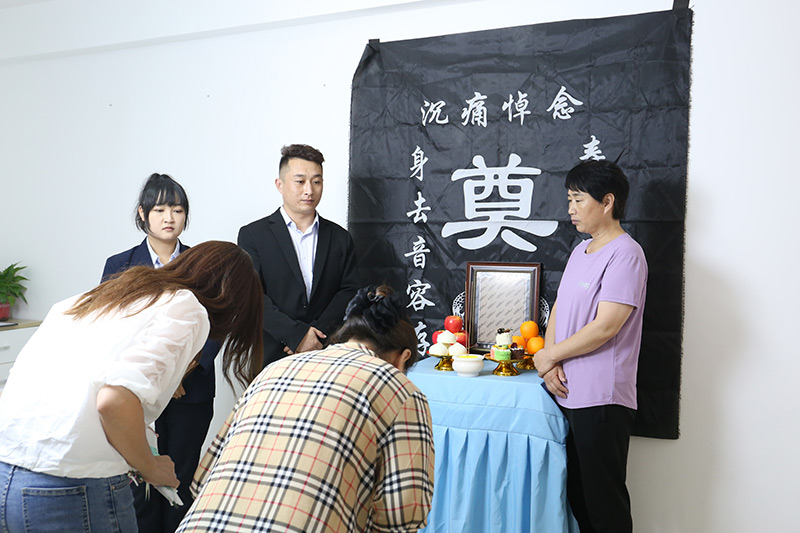 灵堂布置 灵堂布置